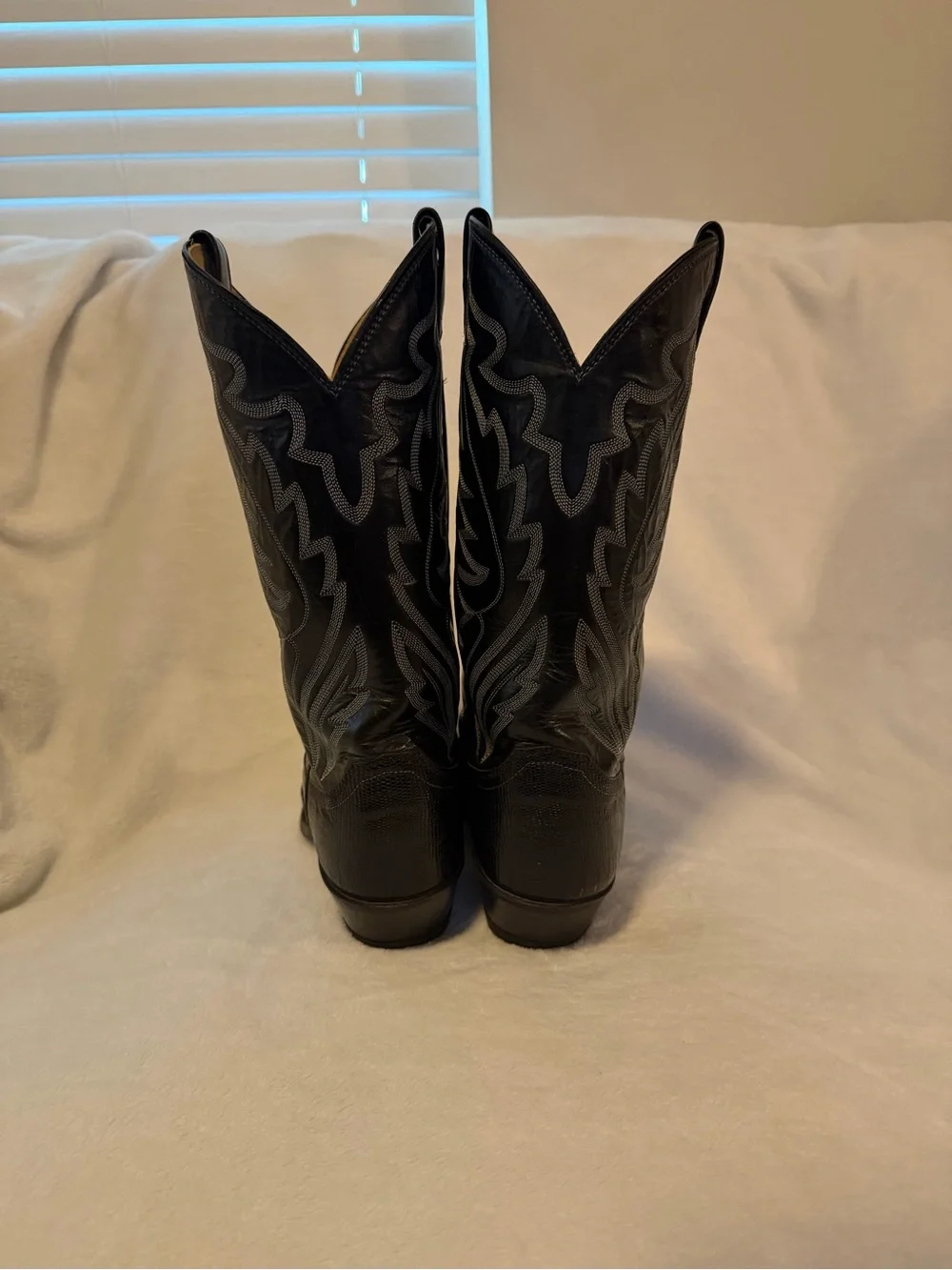 Vintage Justin Black Lizard Print Leather Western 10EE Cowboy Boots